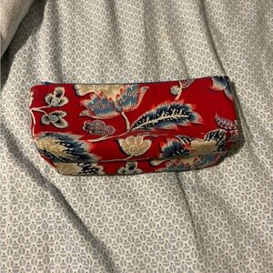 Not sure of the brand, it’s an accessory pouch